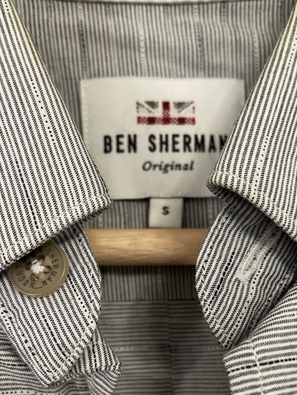Ben Sherman Men's Long-Sleeve Button-Down Shirt Small - Picture 5 of 7
